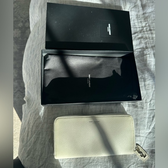 Auth SAINT LAURENT YSL Long Leather Wallet White F/S - Picture 8 of 17